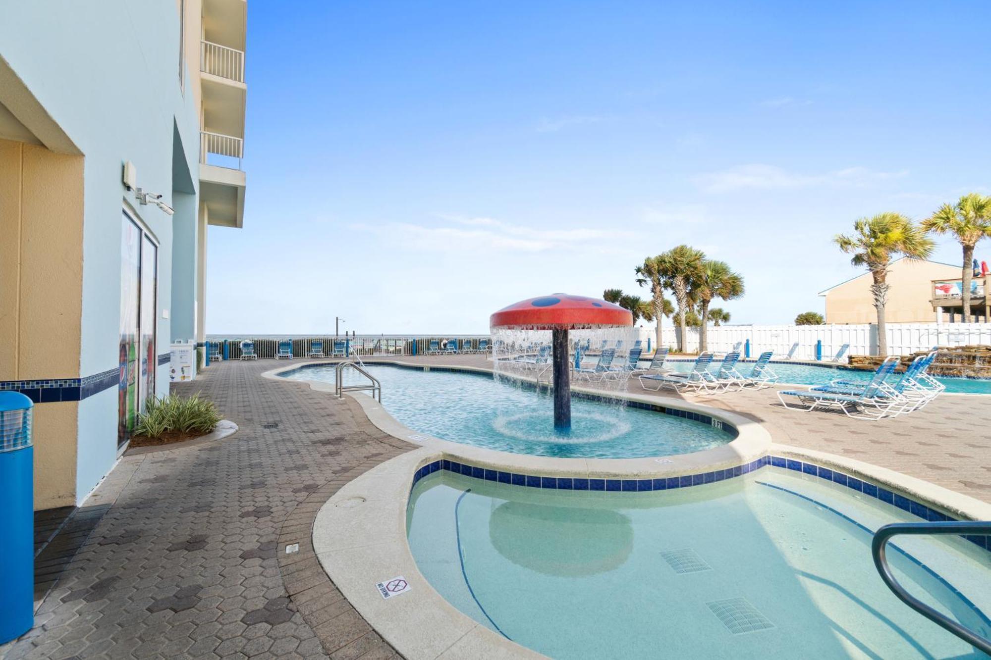 Majestic Beach Towers Resort By Panhandle Getaways Panama City Beach Exteriör bild